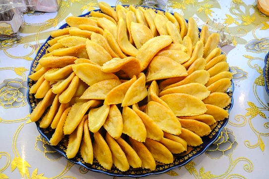 Moroccan Sweets and Desserts: A Journey Through Flavors and Tradition